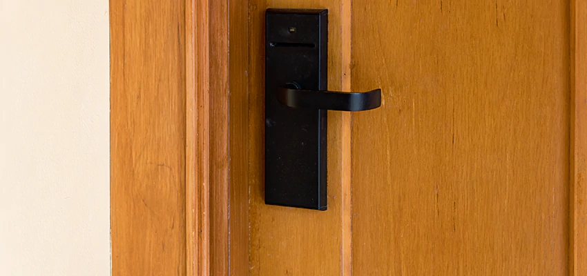 Home Security And Alarm Monitoring in Reedley, California