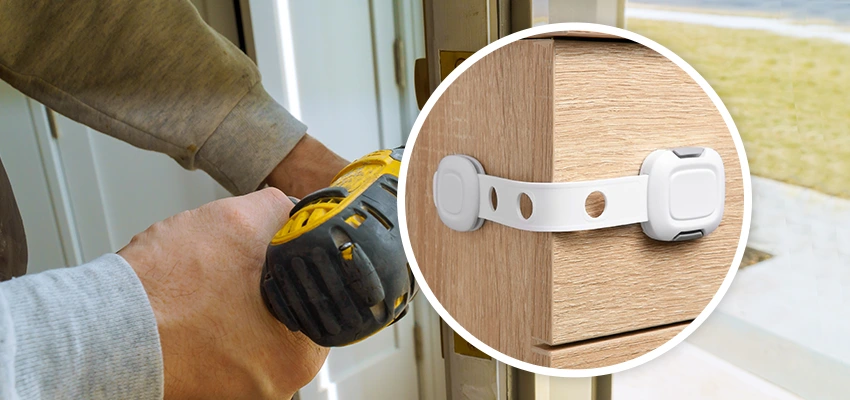 Childproof Sliding Door Locks in Reedley, CA