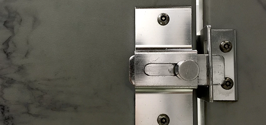 Fix A Room Door Lock in Reedley, CA