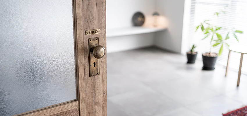Deadbolt Door Lock Knob Repair in Reedley, California