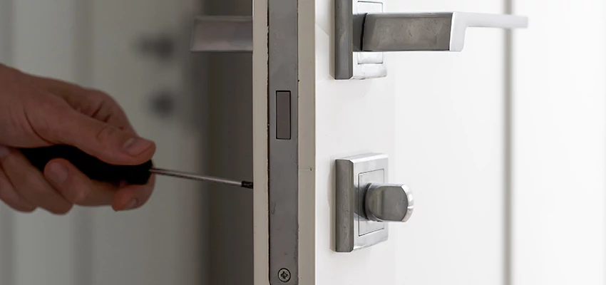 Key Programming Locksmith Open Now in Reedley, California